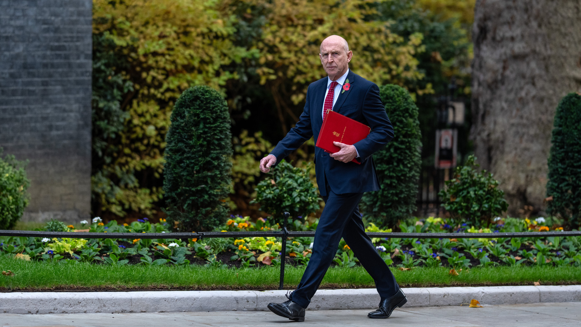 Megszólalt az európai hatalom befolyásos politikusa: egyetlen ember van, aki asztalhoz tudja ültetni Putyint – Forrás: Portfolio.hu