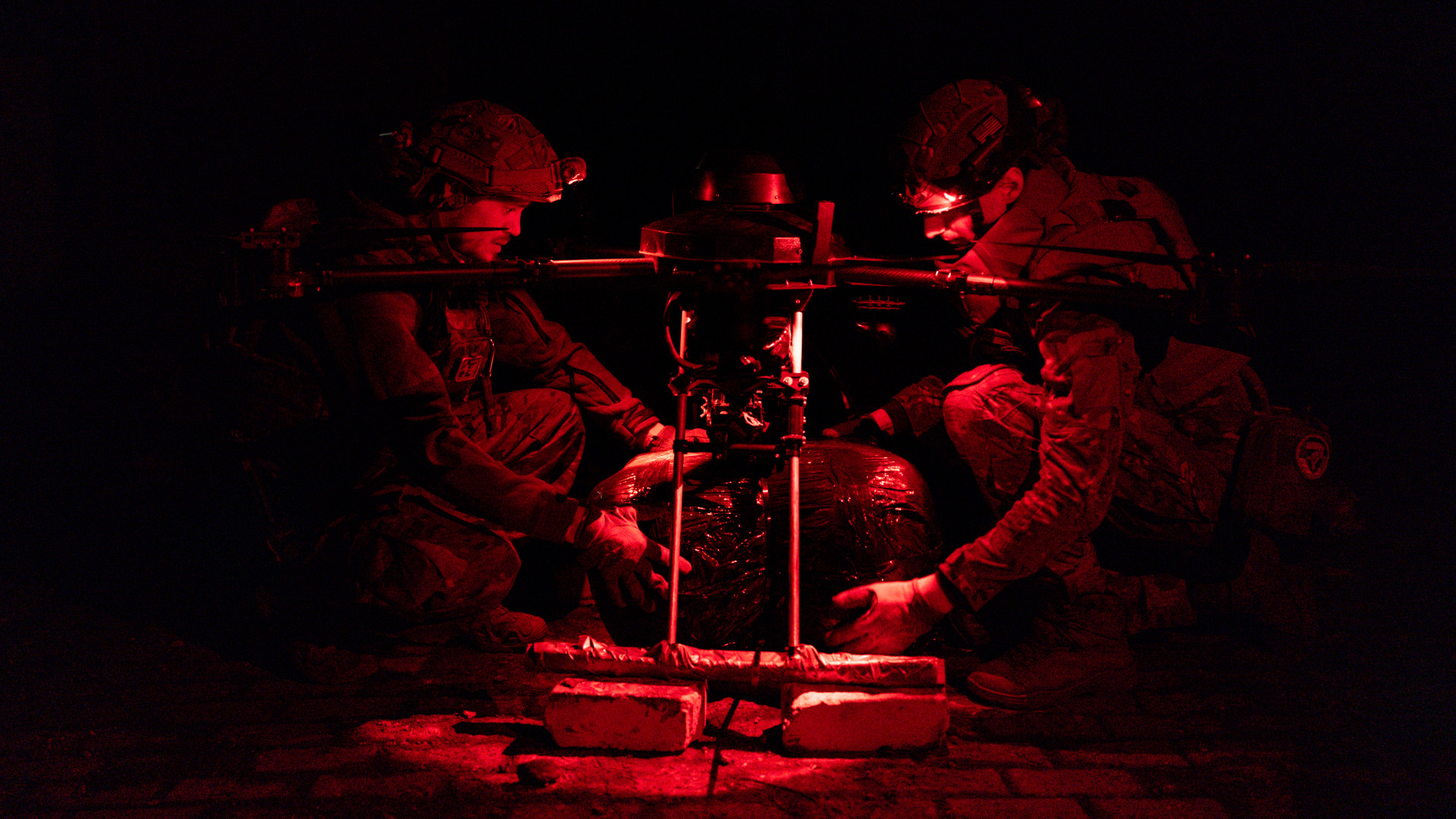 Orosz katonák törtek be egy ukrán településre, óriási veszélyben a kulcsfontosságú város