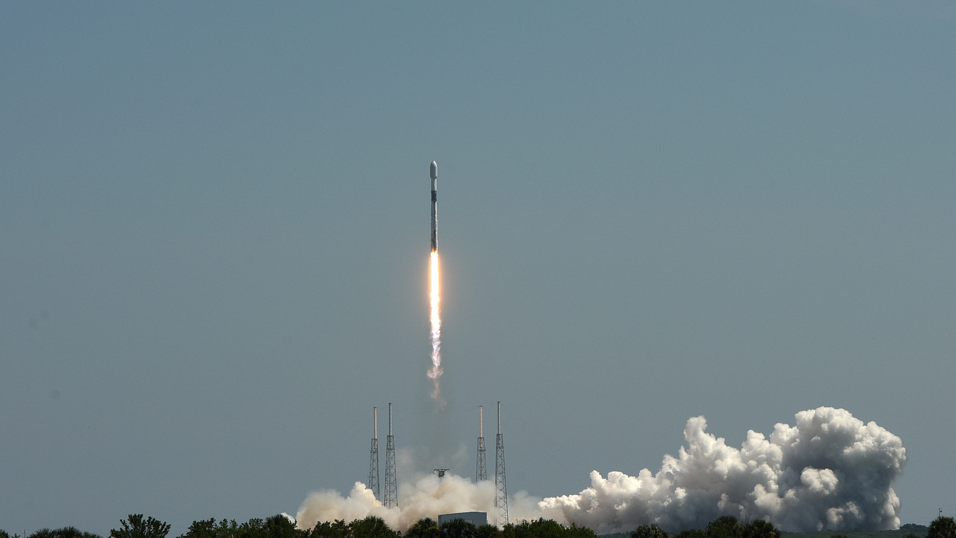Nagyot ment Mol - Most kell beszállni?