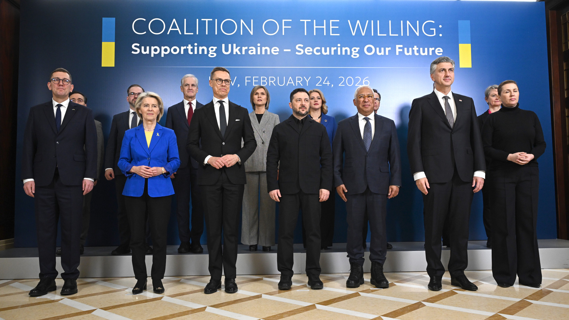 Ukrán drónok csapódtak egy NATO-tagállamba – Nehéz döntést hozott meg a miniszterelnök