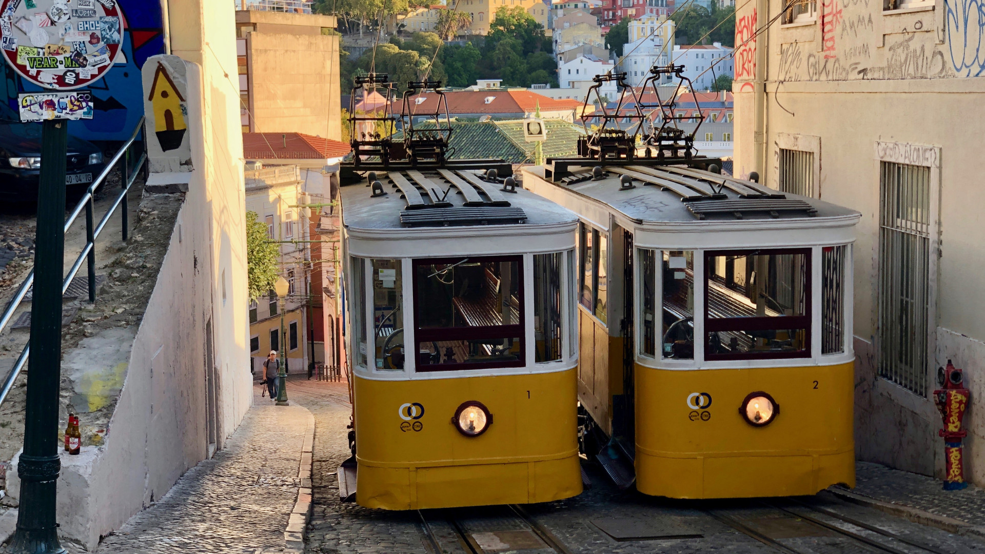 Kiderült, mi okozta a lisszaboni sikló tragédiáját