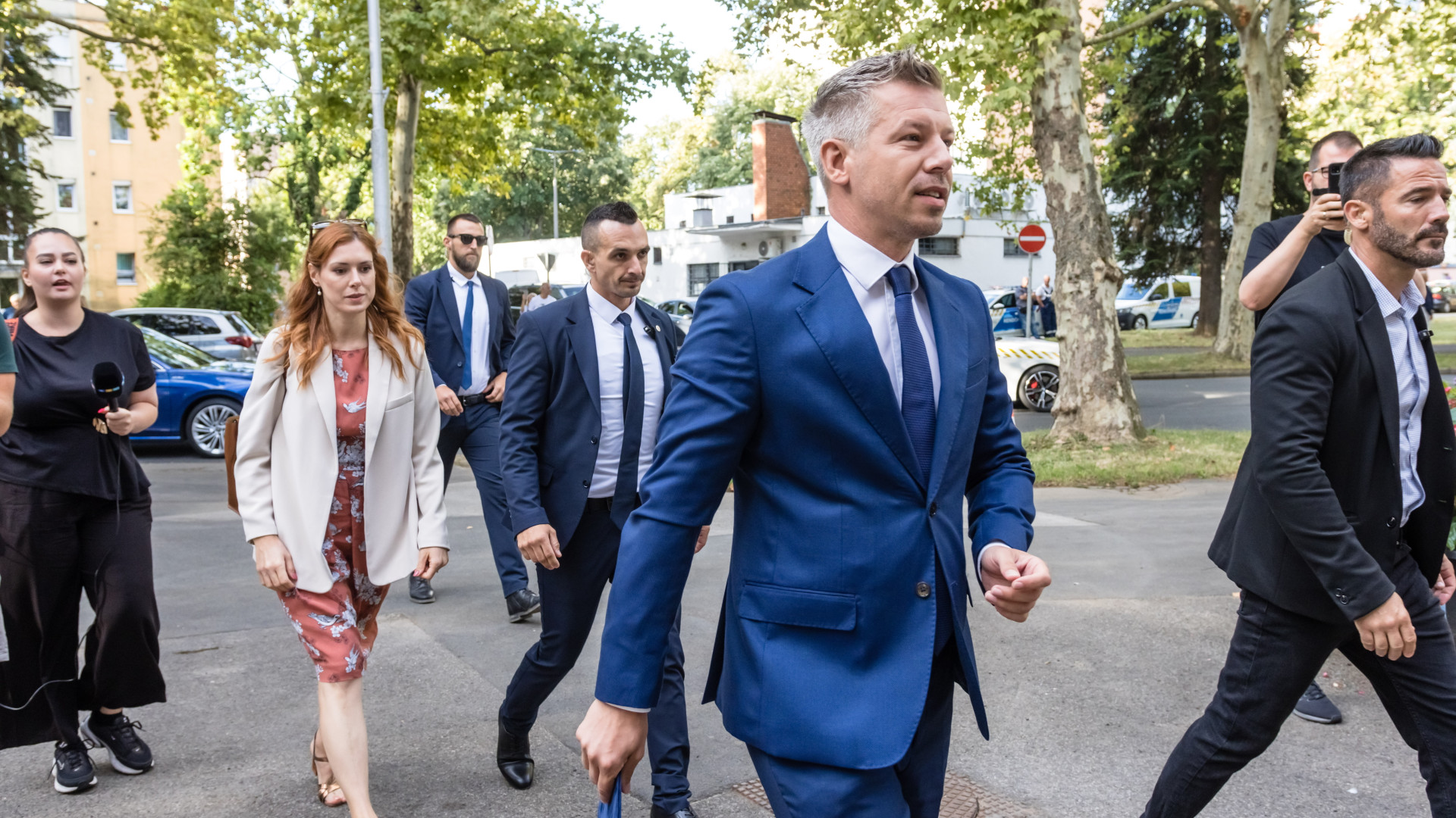 Tisza-kormány: Magyar Péter kitüntetné a paksi védekezés résztvevőit, vasútvillamos jöhet Borsodban