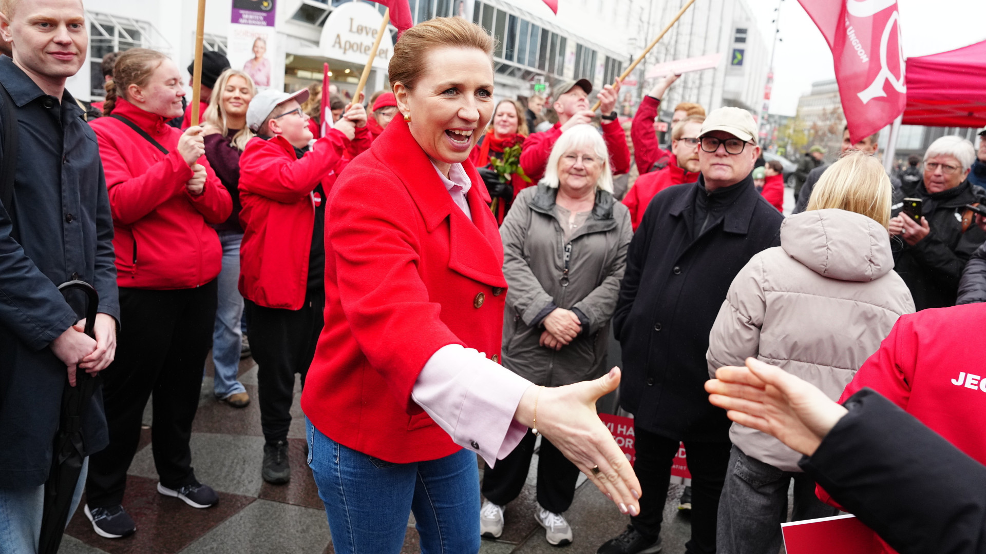 Hiába állt bele keményen Trumpba, most mégis kicsúszhat a hatalom az európai vezető kezéből