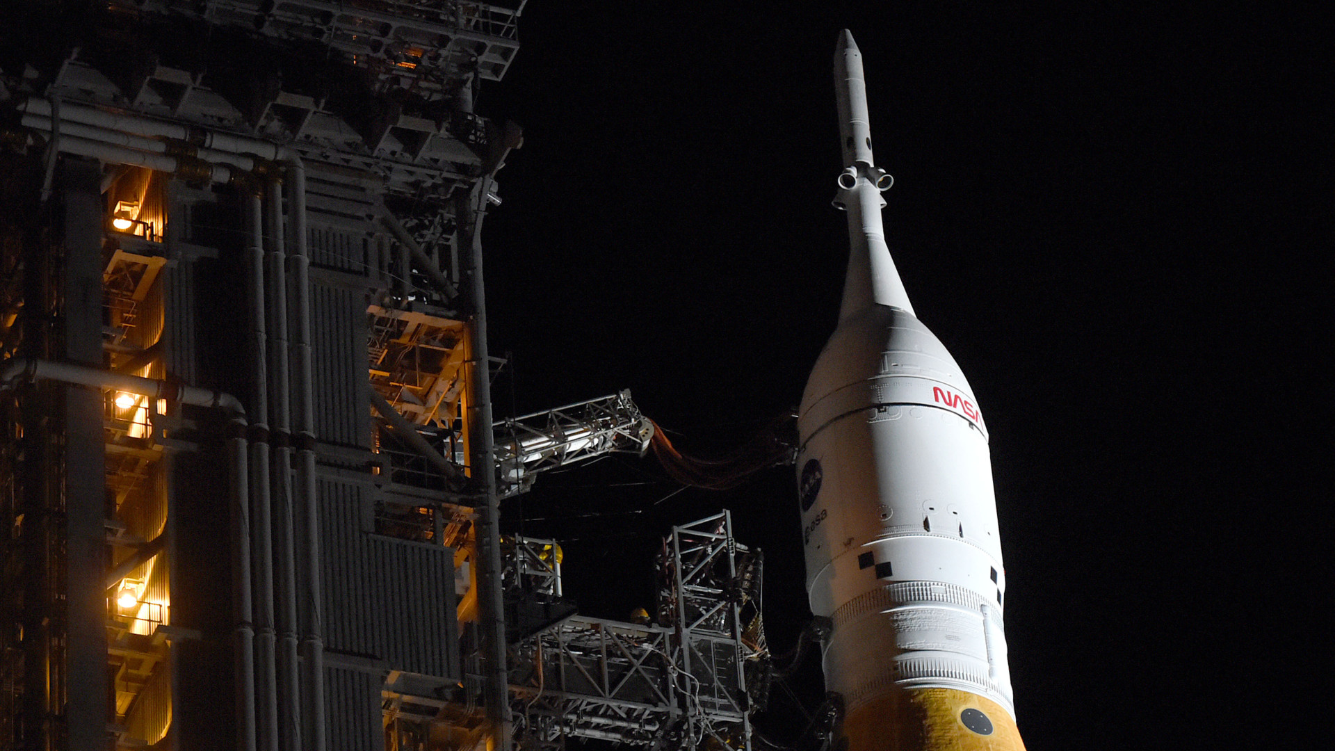 Megkezdődött a visszaszámlálás: mindenki a NASA történelmi küldetésére figyel