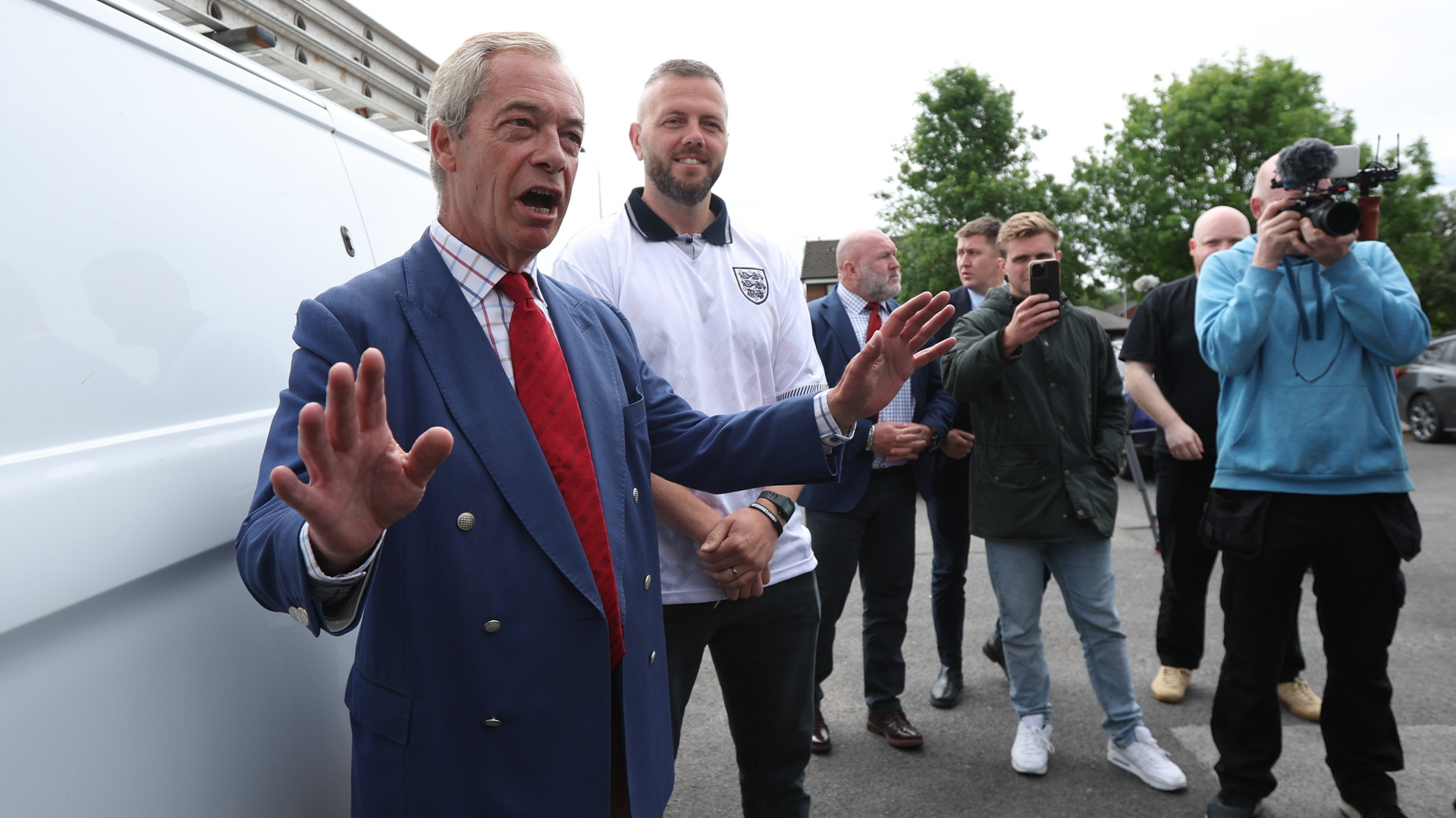 Méretes pofont kapott a brexit fenegyereke: csúnyán kikapott Nigel Farage, megállítható a populisták előretörése? – Forrás: Portfolio.hu