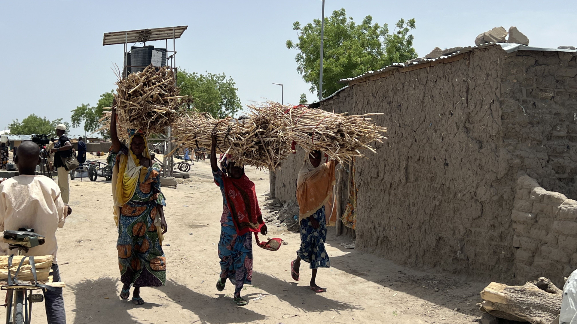 Titokzatos katonai szállítmány érkezett az országba, ahol az USA nemrég különleges akciót hajtott végre – Forrás: Portfolio.hu