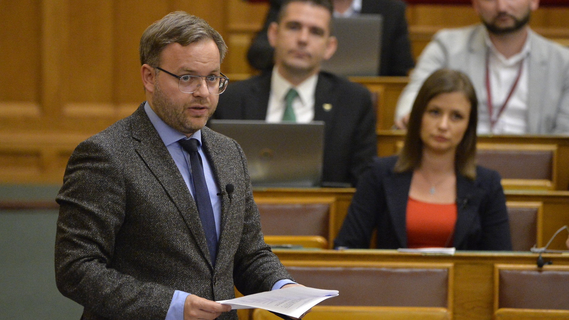 Советник венгерского премьера по политическим вопросам балаж орбан. Балаж орбан. Балаж. Балаж орбан. Советник премьера орбана балаж орбан.