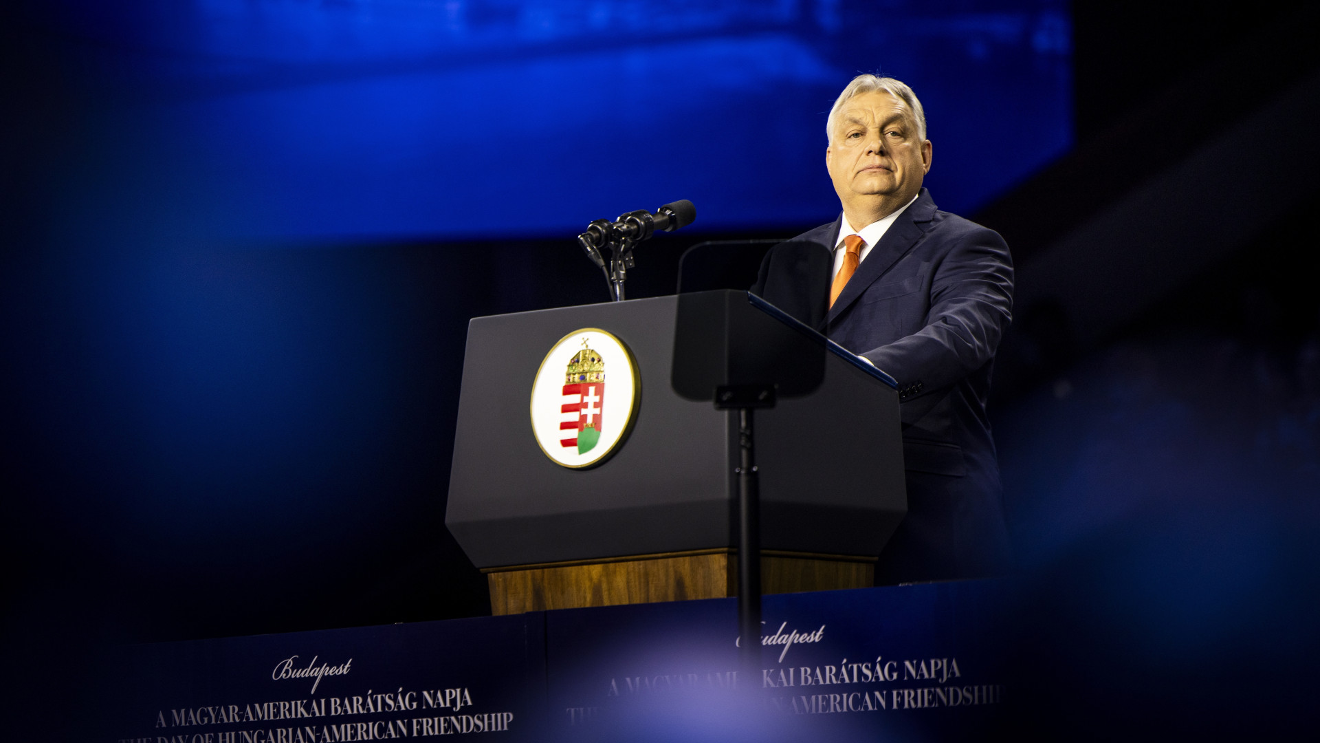 Megszólalt Orbán Viktor, mikor vezetik ki az árkorlátozásokat az üzemanyagoknál és a boltokban