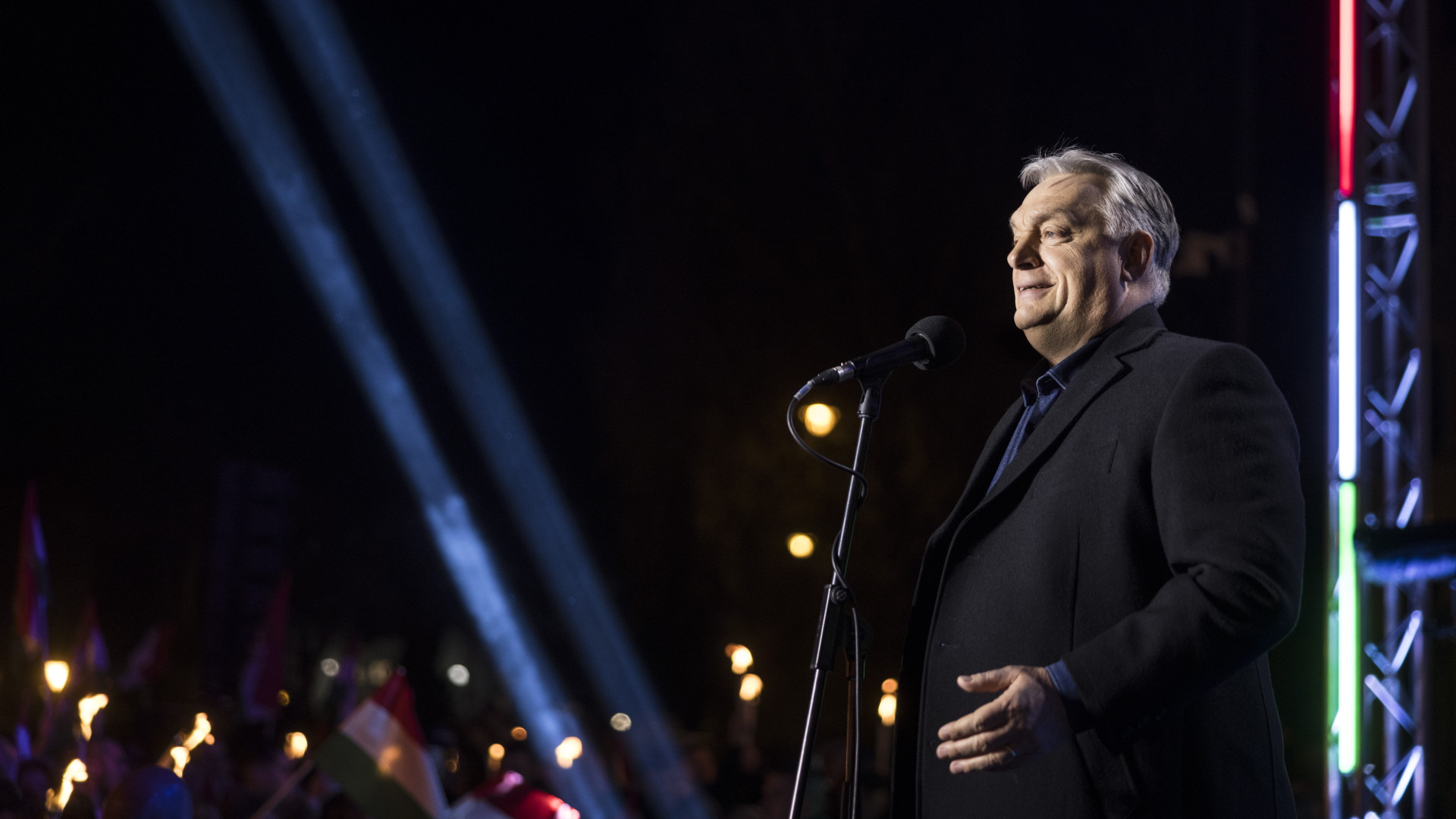 Ítéletidőről ír Orbán Viktor - Több ezer magyar otthonban állt le a fűtés Magyarországon