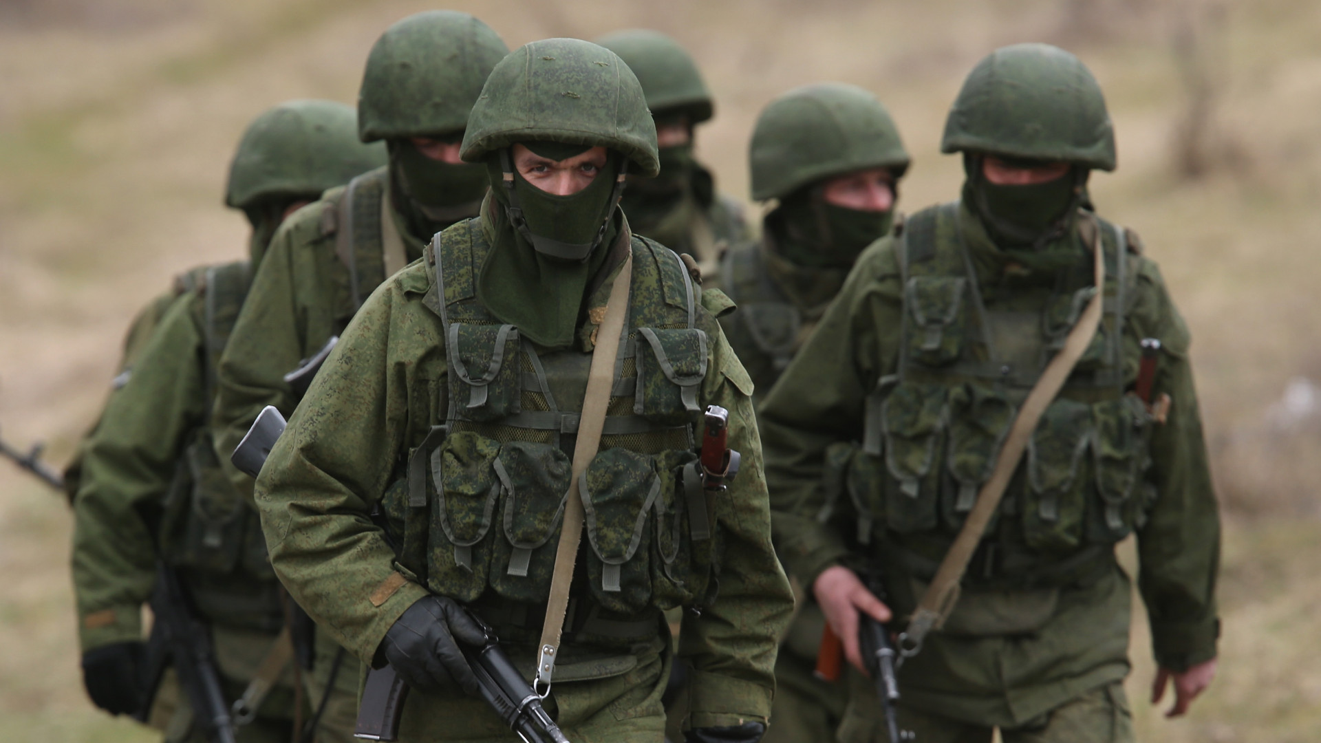 Kongatják a vészharangot: veszélyes orosz katonák tömege zúdulhat Európára, nincs felkészülve a kontinens