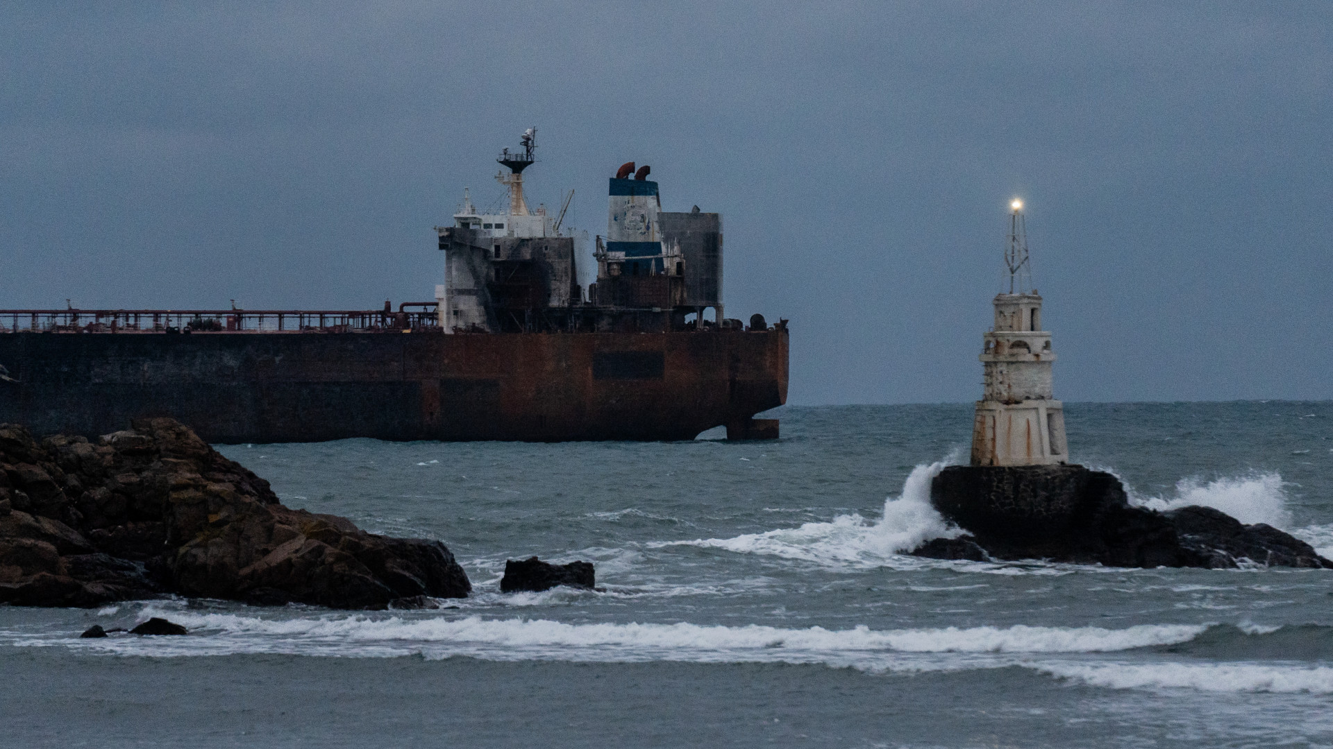 Most durvulhat el igazán a helyzet: Amerika fellépett az oroszokhoz tartozó hajóval szemben – Forrás: Portfolio.hu