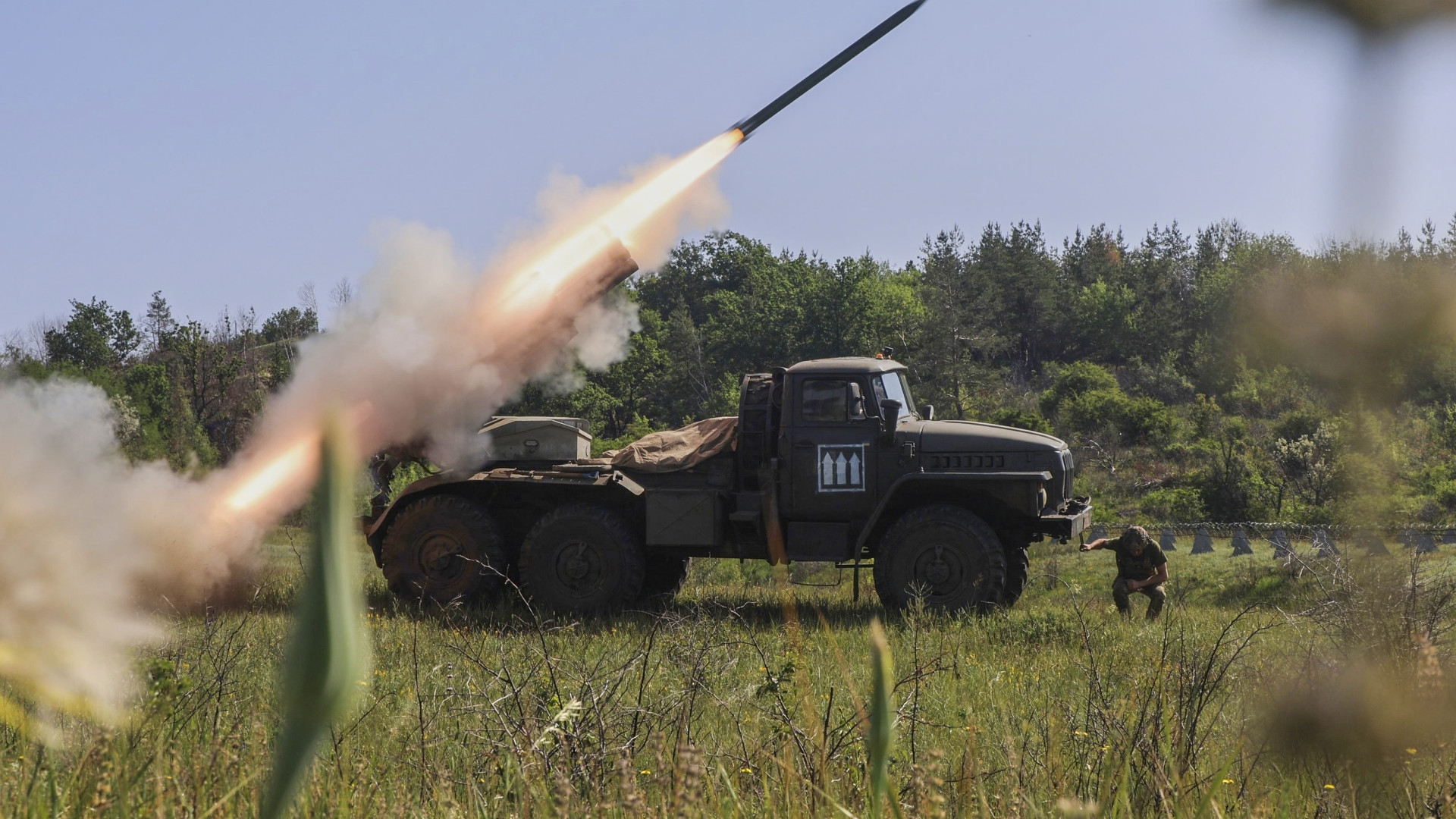 Donald Trump válaszokat követel, százmilliós amerikai segélycsomagot kaphat Kijev – Percről perce az orosz-ukrán frontról csütörtökön – Forrás: Portfolio.hu