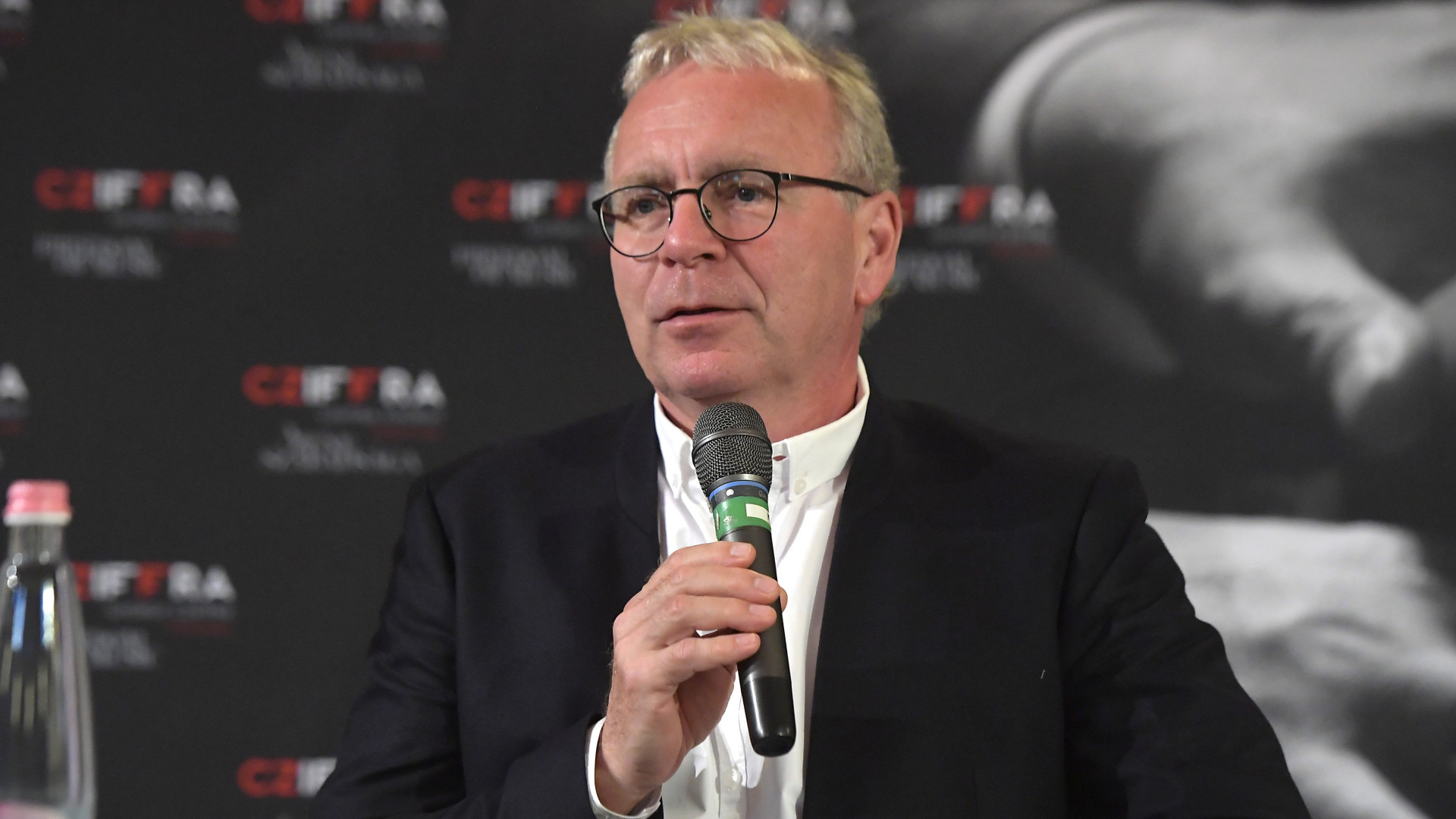 Nem indul újra Pokorni Zoltán