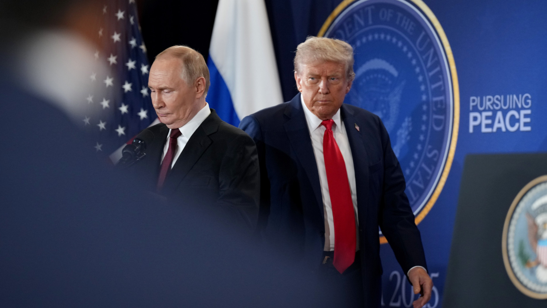 Figyelmeztette Trumpot saját szövetségese: Putyin mindenkit átver!