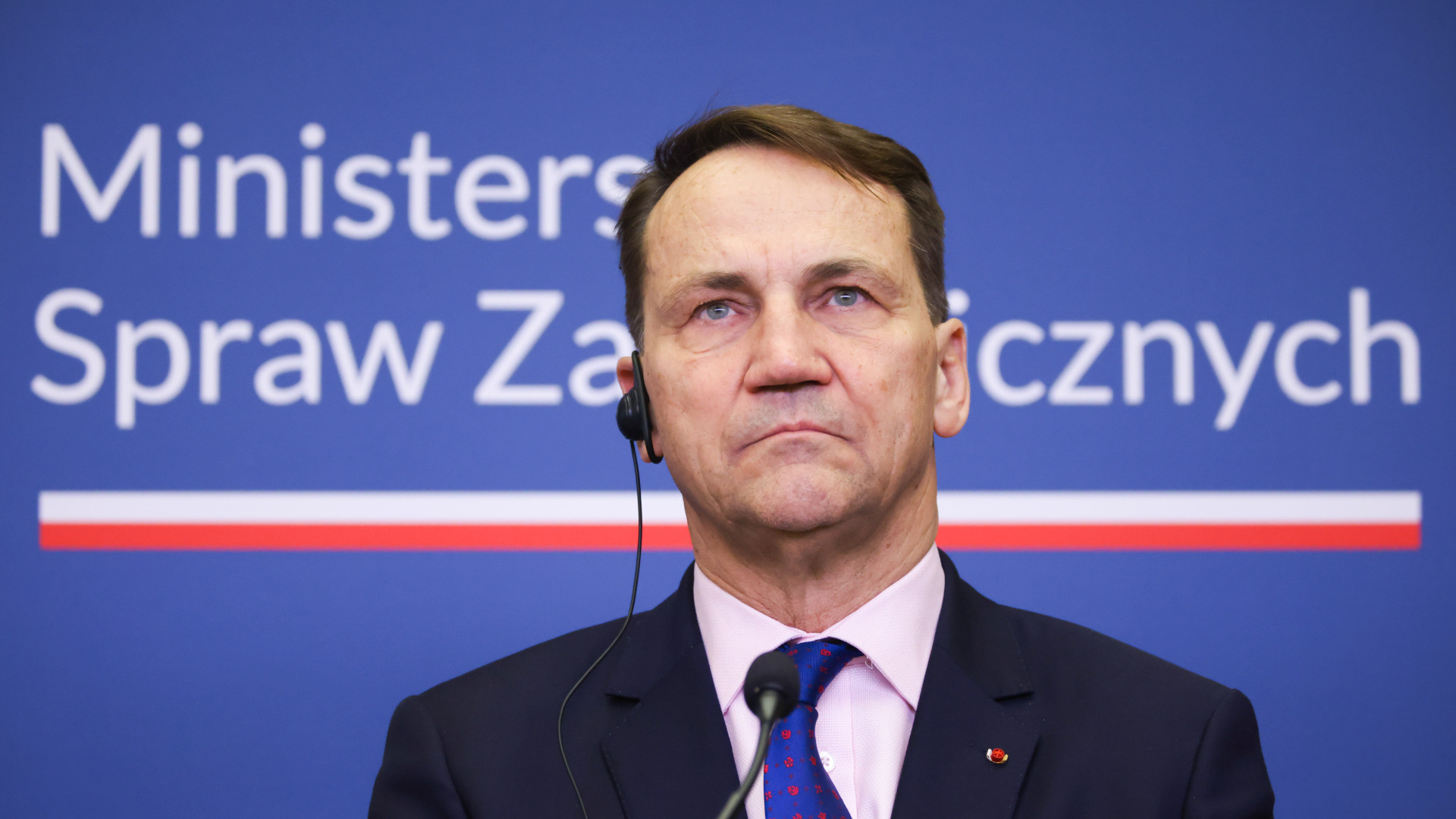 Megszólalt Sikorski a telefonhívás után: hatalmas fordulat jön, teljesen megváltozik Magyarország és Oroszország viszonya