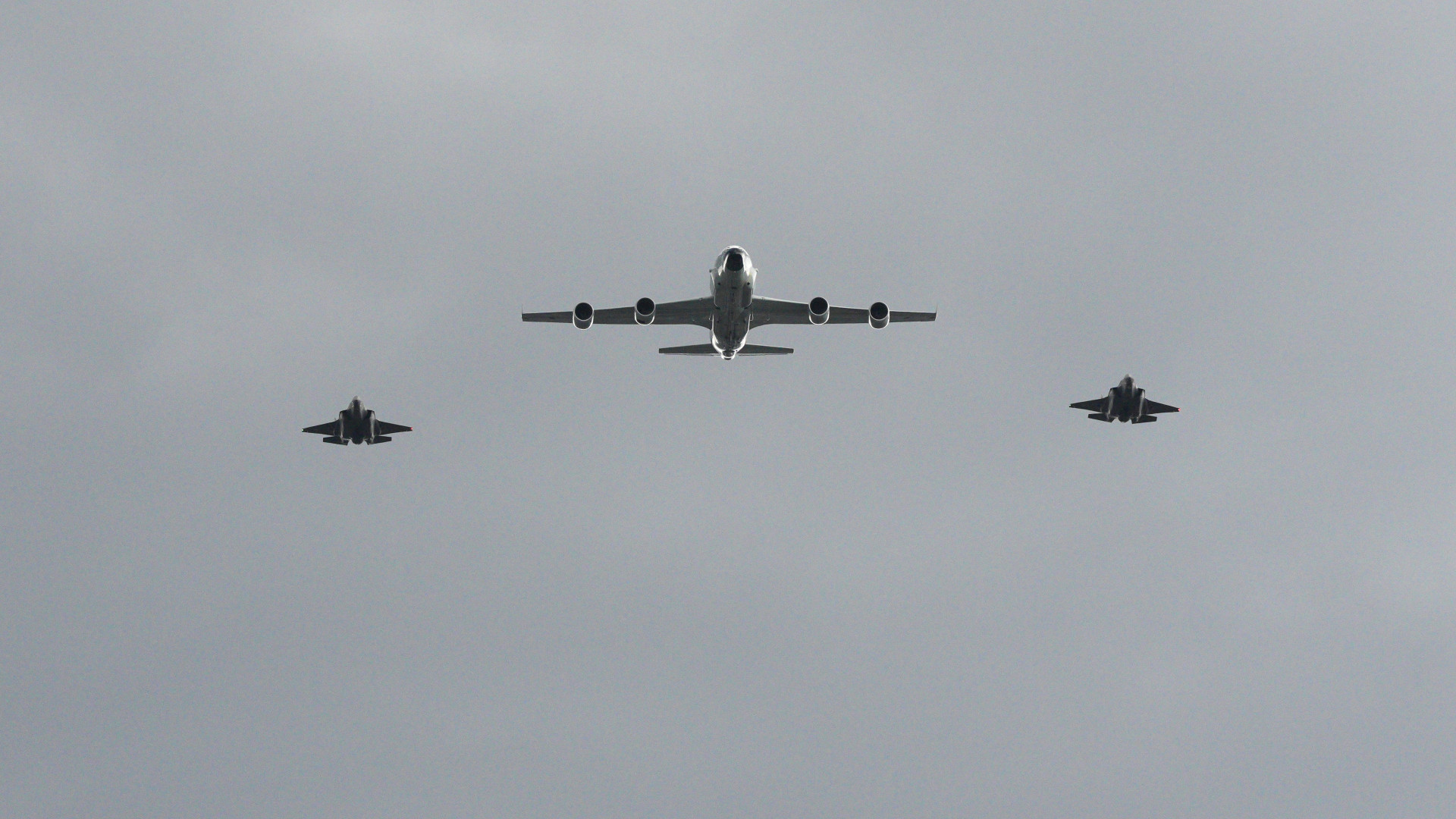 NATO-gépek jelentek meg a háborús zónában: elsöprő offenzíva készül az oroszokkal szemben?