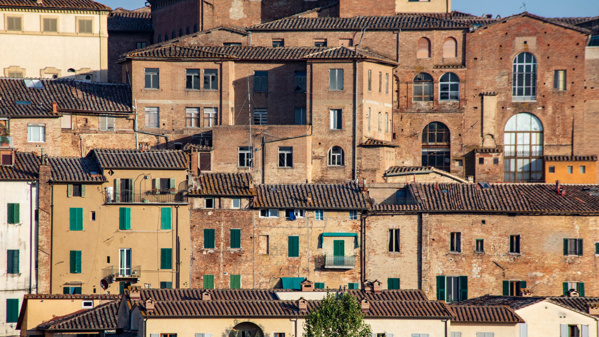 Olasz városban vett bevásárlóközpontot az Indotek Group