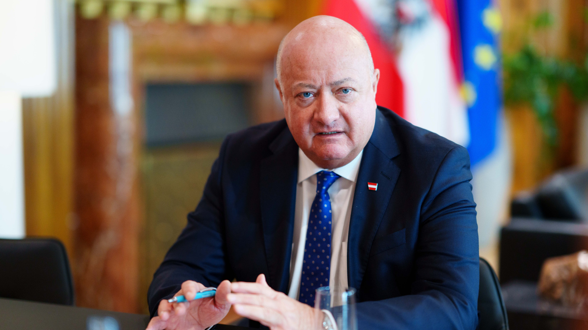 Visszaüzent Magyarország szomszédja Trumpnak: „semmilyen körülmények között nem tűrjük”