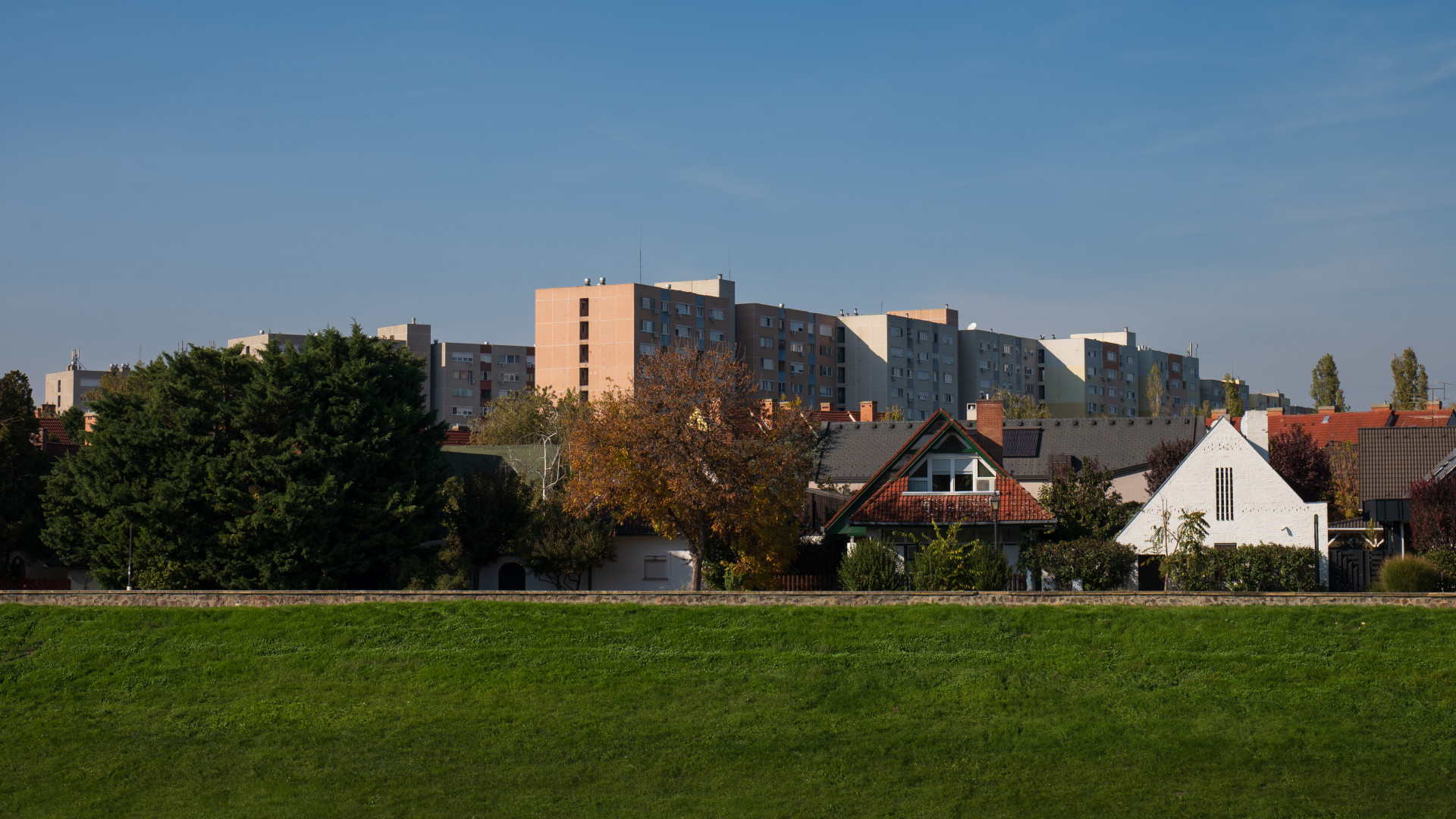 Erre senki sem számított: meglepő helyen robbantak a magyar lakásárak