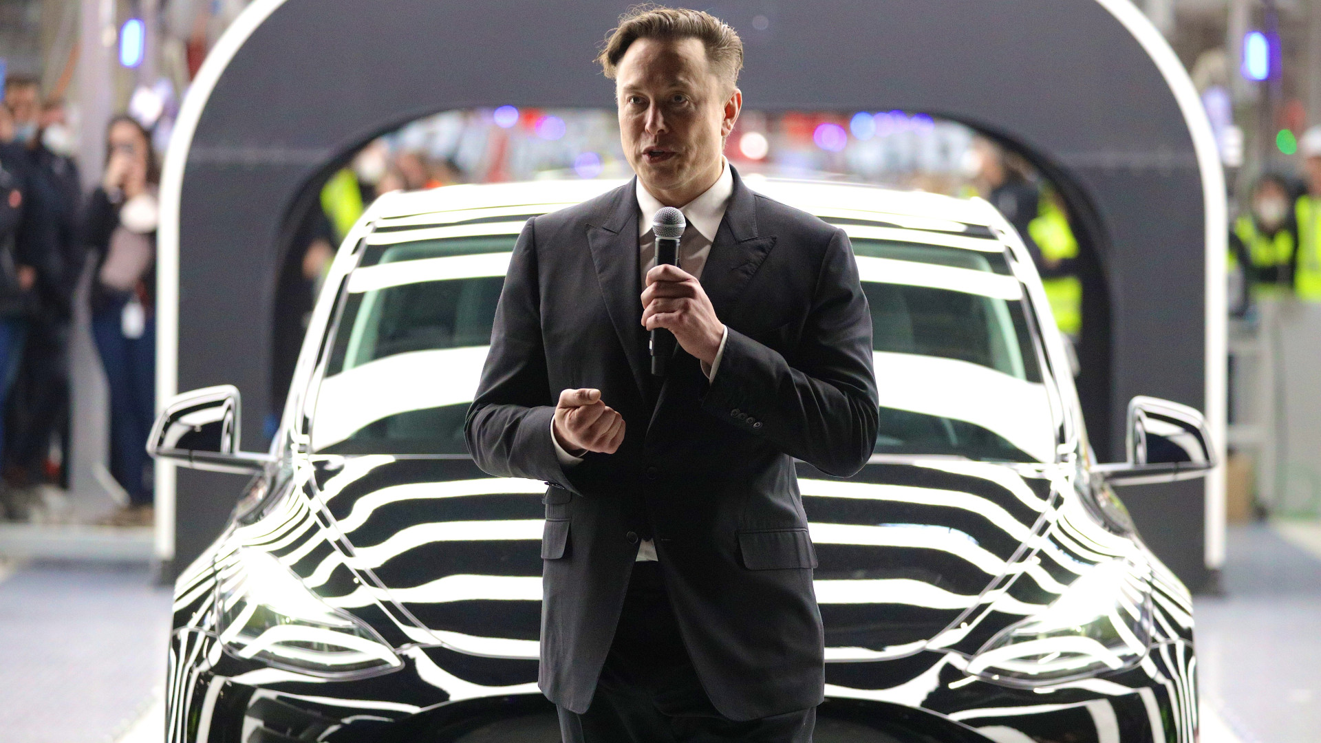 Durva zuhanás a Tesla eladásaiban, de van egy ország, ahol tarol
