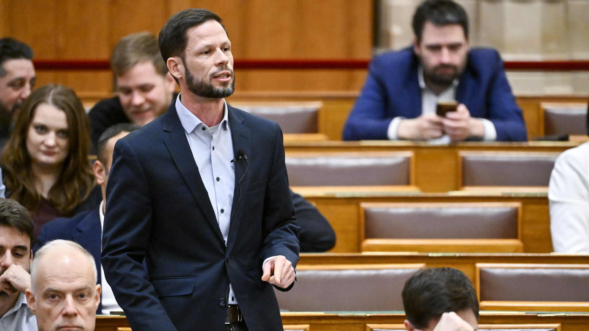 Megegyezett a magyar állam a milliós büntetésekkel sújtott képviselőkkel - Már a bírósági ügyet is lezárták
