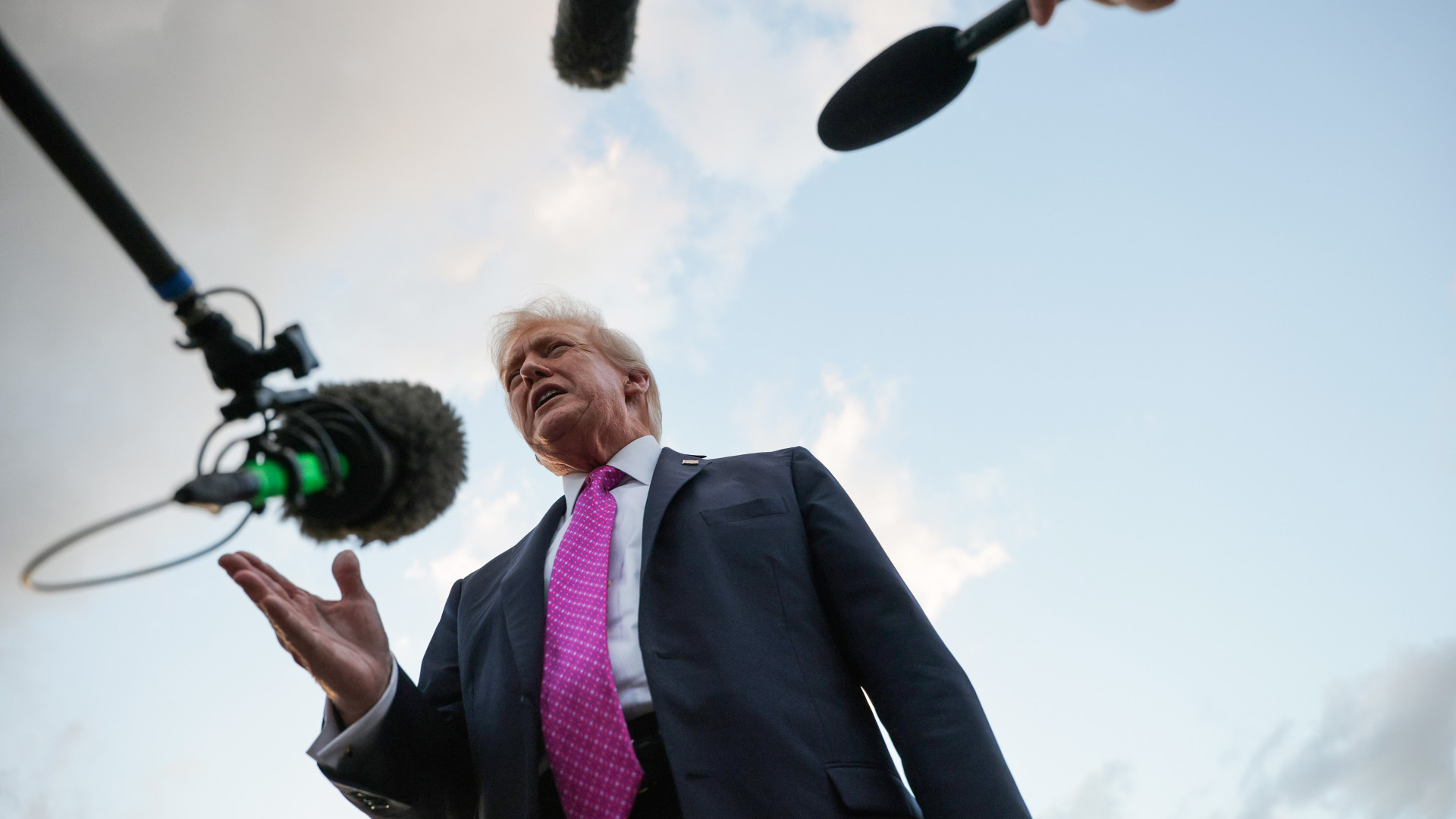 Ennek nem fognak örülni Kijevben: Trump elmondta, mi lesz az amerikai fegyverszállítással