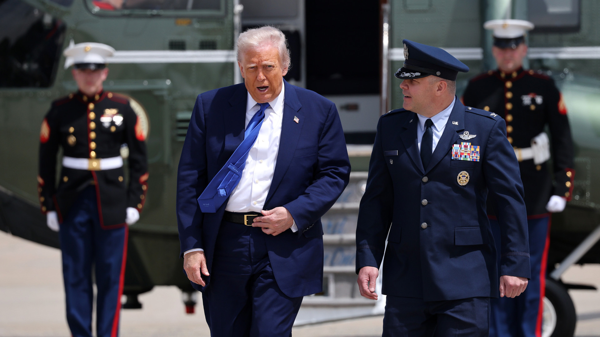 Kimondták: ez már több mint egyszerű izmozás, Donald Trump elnököt akar buktatni