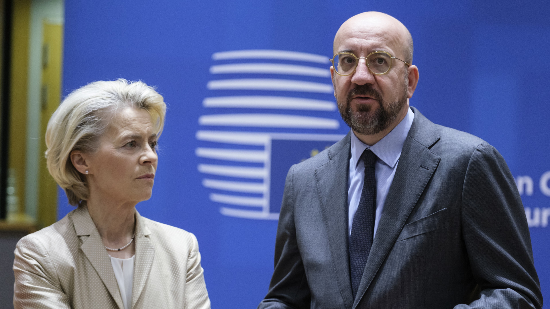 Az EU-tagállamok vezetői elkaszálták a bizottság pénzügyi javaslatát