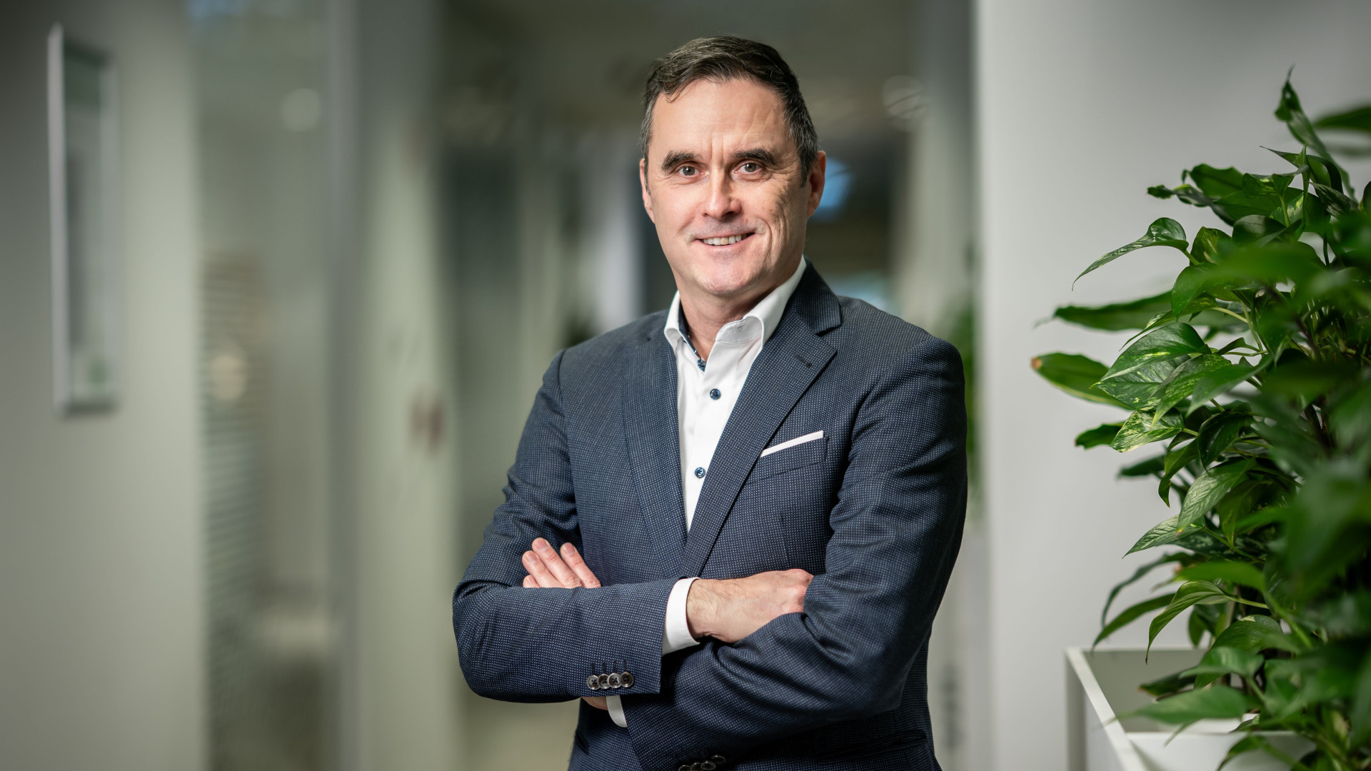 Napelem a tetőn, akkumulátor a garázsban: így válhat kézzelfoghatóvá az energiaátmenet