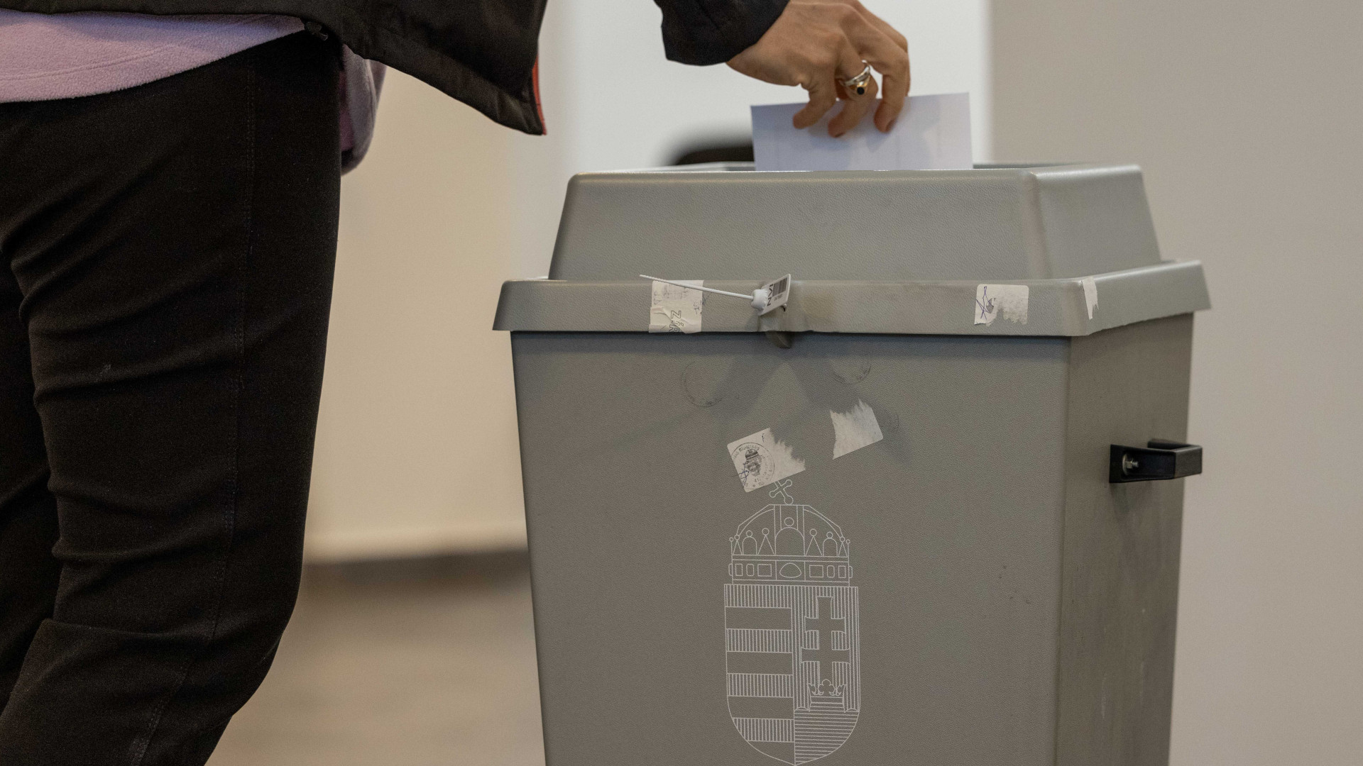 Hivatalosan megkezdődött az országgyűlési választás kampányidőszaka