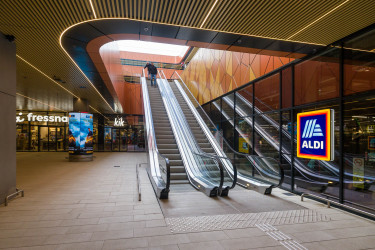 015-WEB_251015_NM2_0522