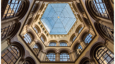 Az Erste Bank Szenior Advisory szakértőt keres (x)