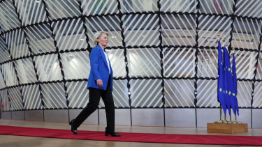 Megbicsaklott Ursula von der Leyen évzáró húzása, de történelmi alkuk sora válhat valóra 2026-ban