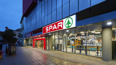 Újranyitott két Spar-üzlet