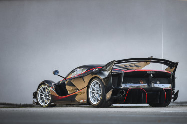 2017_Ferrari_FXX_K_Evo__c_Gooding___Company_LLC