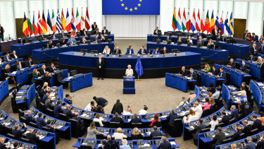 Egymásnak feszült két vezető európai állam: veszélybe került az év egyik legfontosabb uniós döntése