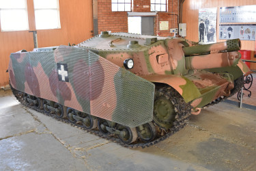 40-43M_Zrínyi_II_-_Hungarian_Assault_gun_(23946901978)