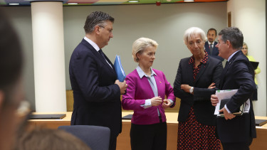 Von der Leyen bizottsága rábólintott egy olyan tervre, amivel több milliárd eurónyi uniós pénzt hívhat le Magyar Péter