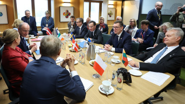 Kiderült, hogyan tarthatják életben Ukrajnát, ha Magyarország megvétózza a 90 milliárdos hitelt