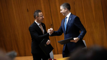 Válsághelyzet Magyarország szomszédjában - kritikus lépésre készül a Mol