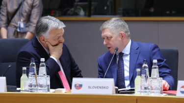 A leköszönő Orbán-kormány sem blokkolta az újabb csapást Oroszországra – nem csak az ukrán hitelt hozta meg a Barátság vezeték megjavítása