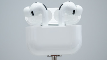 Tőzsdére mehet az AirPods gyártója