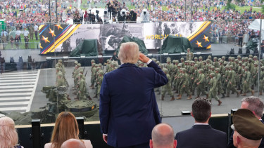 A fogadóirodák már döntöttek: Amerika idén háborúba megy
