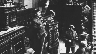 Felélesztették volna a fasiszta diktatúrát: hétpecsétes titkokat törtek fel a füstbe ment katonai puccsról