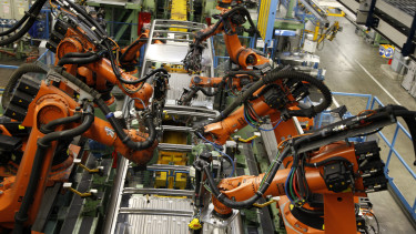 Évtizedes mélypont a német autóiparban - Egy év alatt 48 ezer munkahely tűnt el