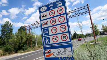 Lezárták az M0-ás autópálya egyik csomópontját