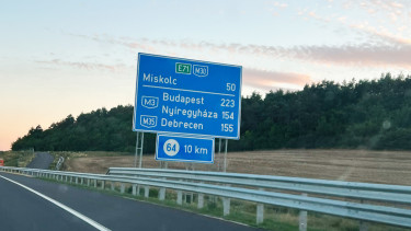 Már majdnem újra megnyílt Magyarország legújabb autópályaszakasza, de aztán jött a hidegzuhany  – itt a Strabag válasza