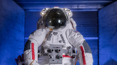 30 millió dollárt tett a 4iG a Kapu Tibort űrbe juttató cégbe