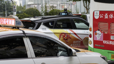 Bekövetkezett az, amitől sokan féltek: teljesen megbénították a forgalmat a megzavarodott csúcsjárművek