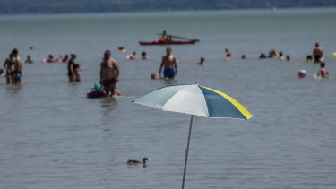 Razzia indul Magyarország legnépszerűbb nyaralóhelyein: erre figyelmeztet a hatóság
